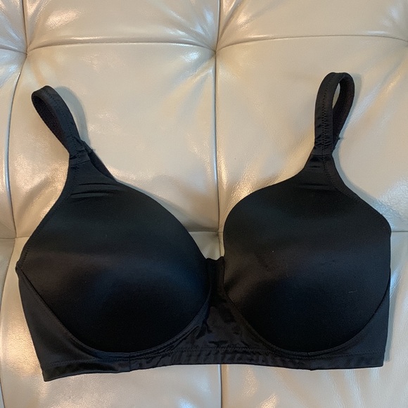 Playtex Women's Secrets Side Smoothing Wire Free Bra - Picture 3 of 11